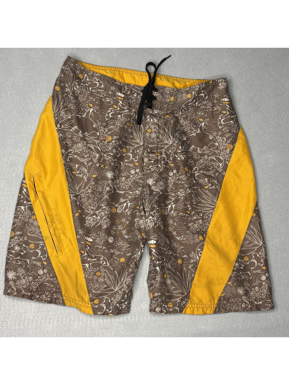 Beach Rays Men's Board Shorts Swim Trunks Size 28